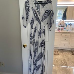 white + navy flowy maxi dress • worn once
